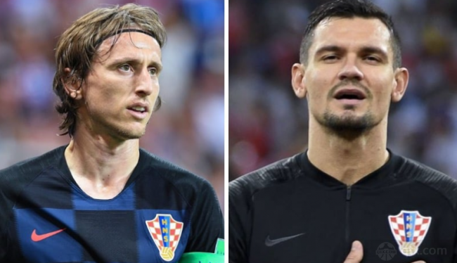 然转向双城 然转向双城